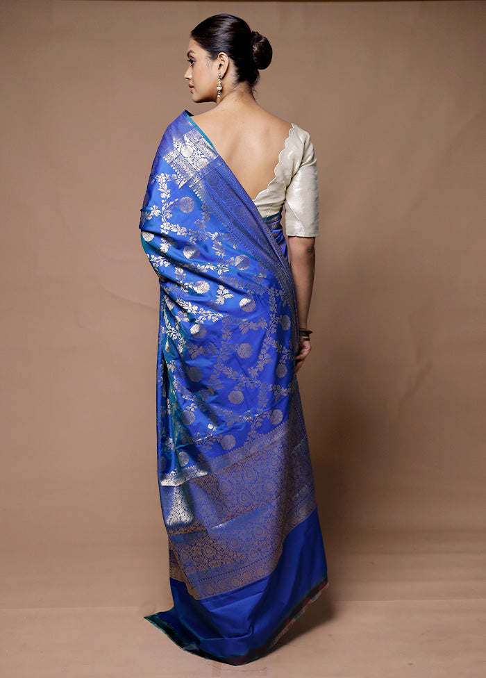 Blue Uppada Silk Saree With Blouse Piece