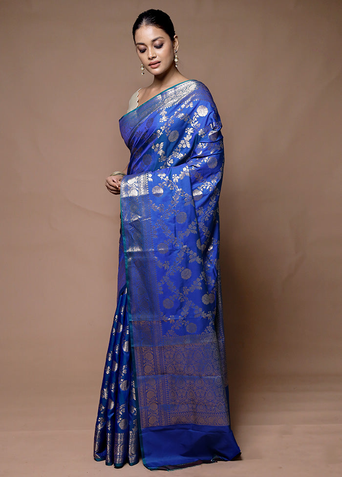 Blue Uppada Silk Saree With Blouse Piece