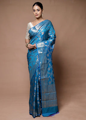 Blue Uppada Silk Saree With Blouse Piece