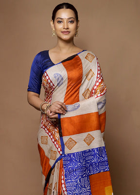 Cream Printed Pure Silk Saree Without Blouse Piece