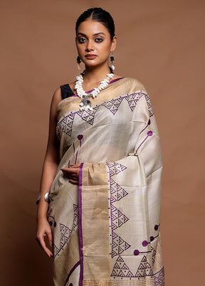 Cream Tussar Silk Saree With Blouse Piece