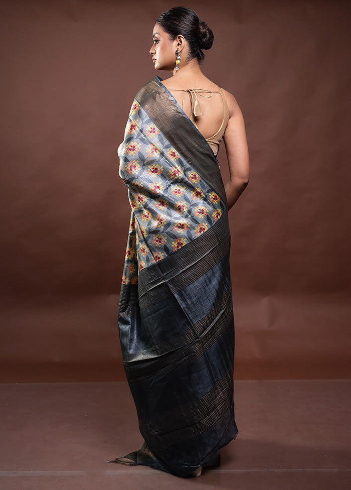 Grey Tussar Silk Saree With Blouse Piece