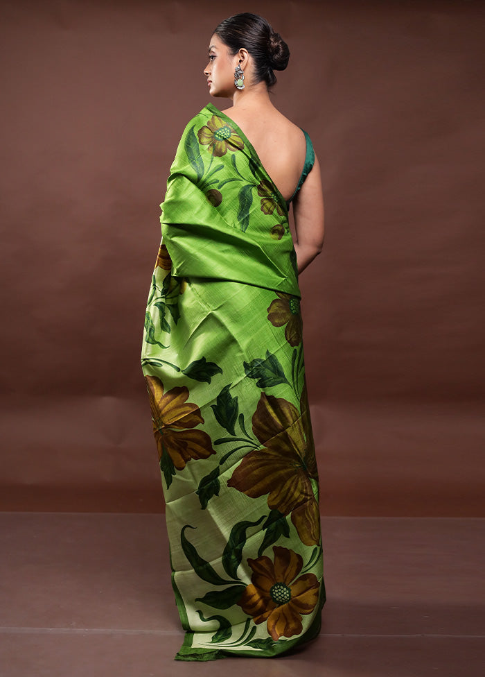 Green Printed Pure Silk Saree Without Blouse Piece