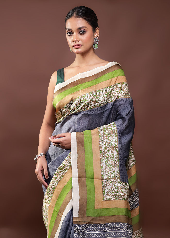 Grey Printed Pure Silk Saree Without Blouse Piece