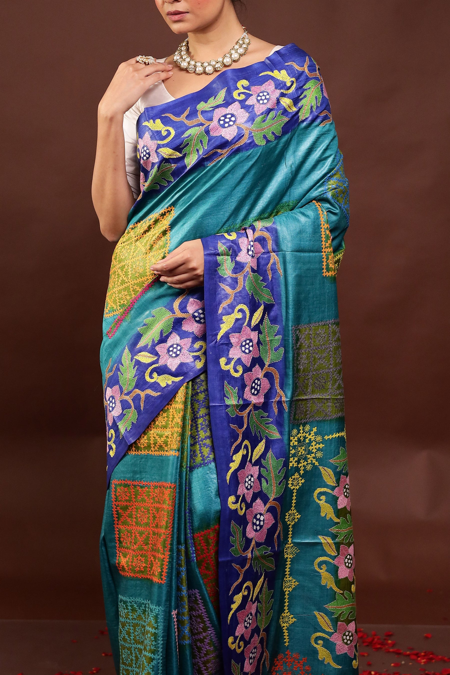 Blue Handloom Kantha Stitch Pure Silk Saree With Blouse Piece