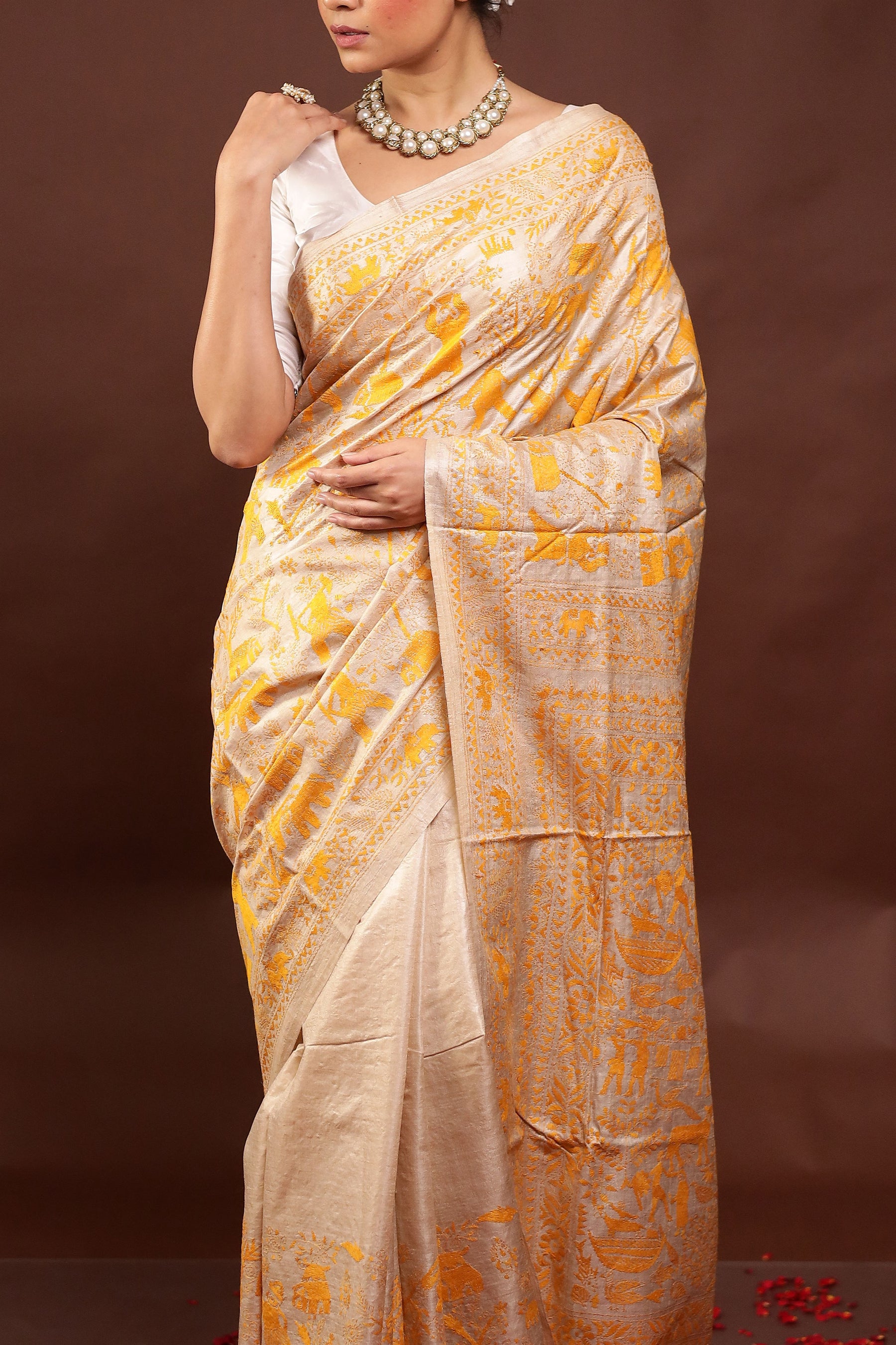 Cream Handloom Kantha Stitch Pure Silk Saree With Blouse Piece