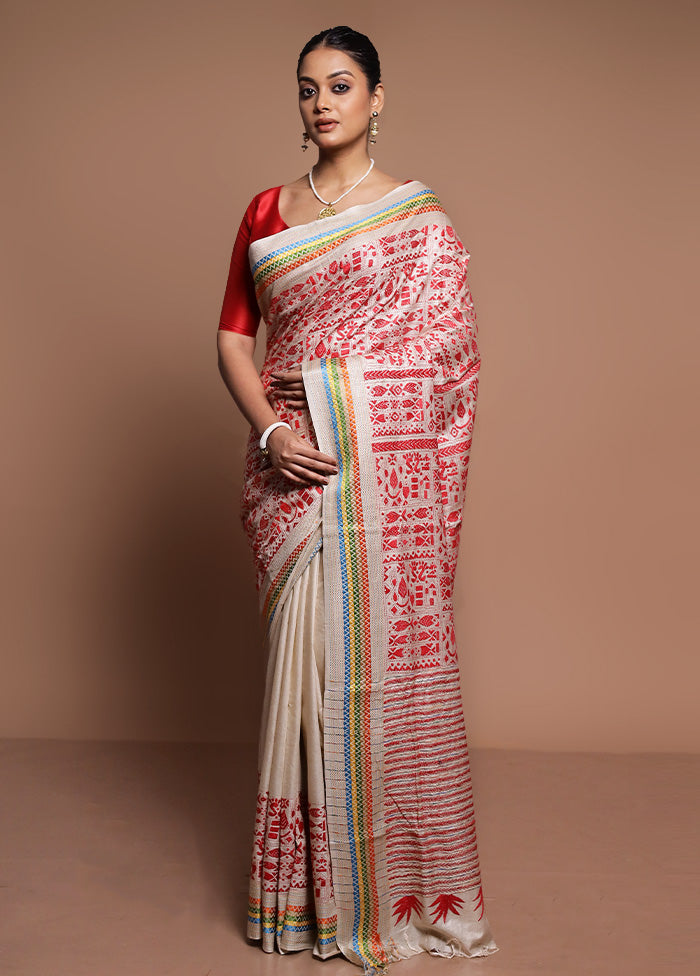 Cream Handloom Kantha Stitch Pure Silk Saree With Blouse Piece