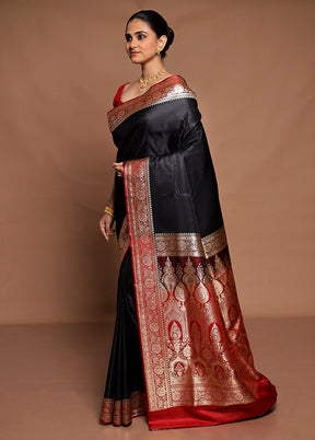 Black Banarasi Silk Saree With Blouse Piece