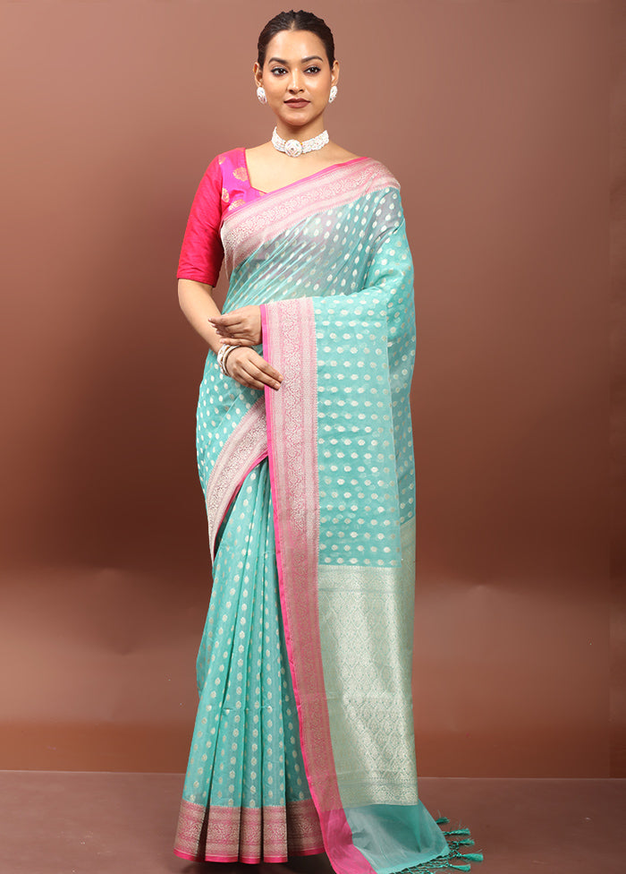 Green Kora Silk Saree With Blouse Piece