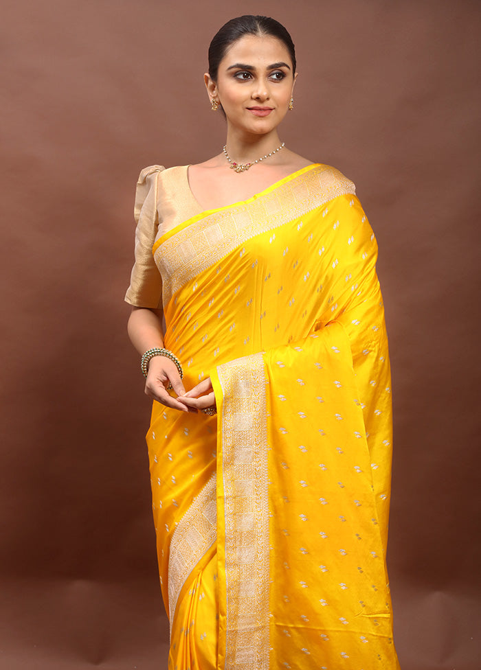 Yellow Katan Silk Saree With Blouse Piece