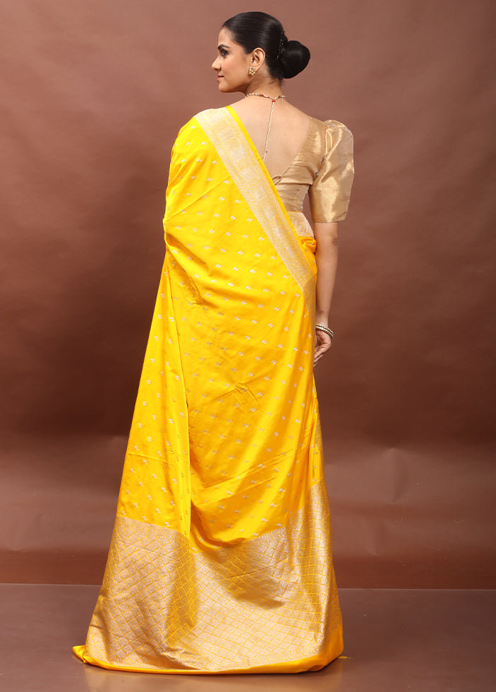 Yellow Katan Silk Saree With Blouse Piece