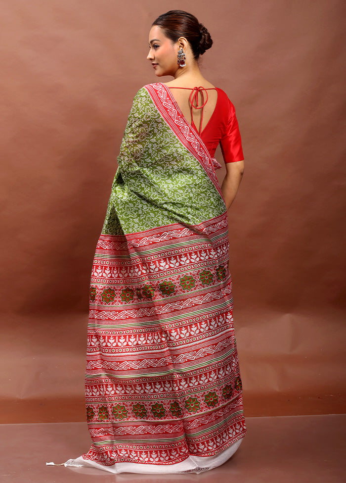 Green Printed Pure Silk Saree Without Blouse Piece