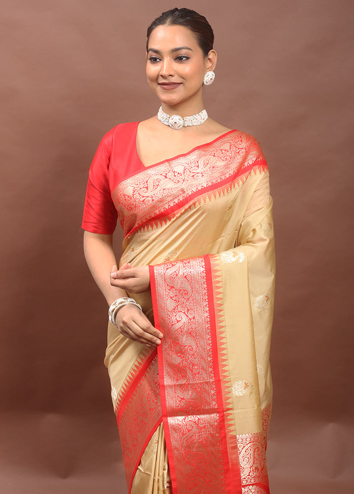 Cream Kanjivaram Silk Saree With Blouse Piece