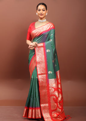 Green Kanjivaram Silk Saree With Blouse Piece