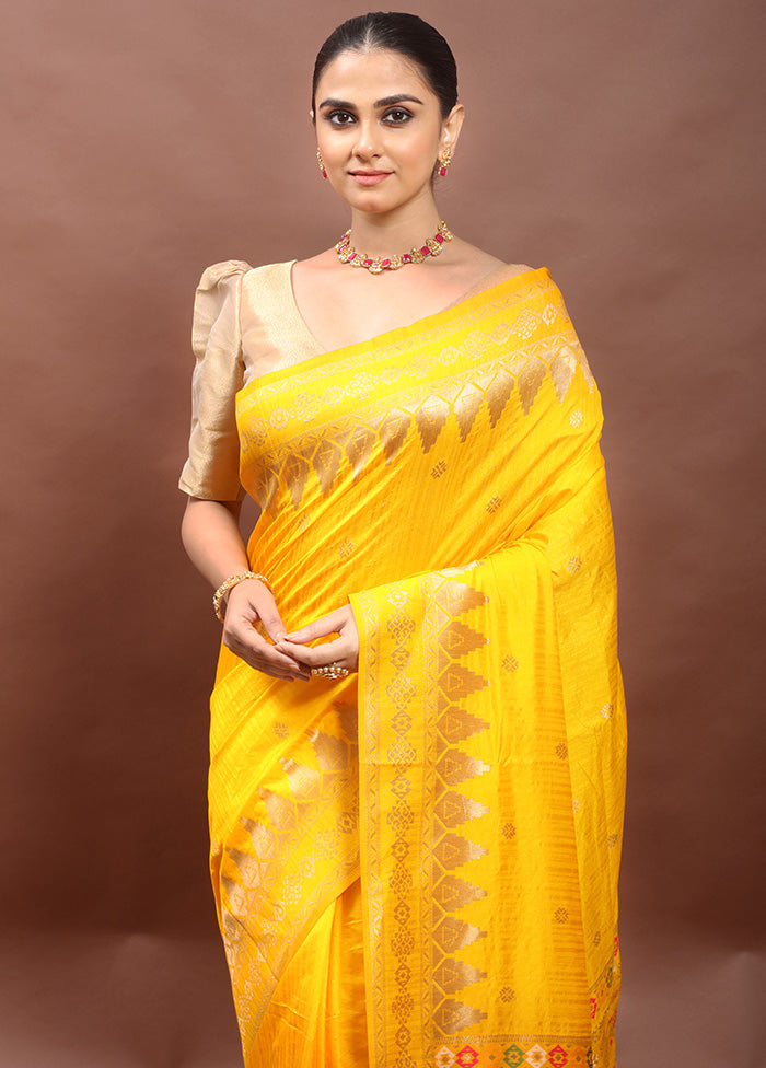 Yellow Dupion Silk Saree With Blouse Piece