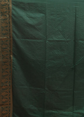 Green Dupion Silk Saree With Blouse Piece