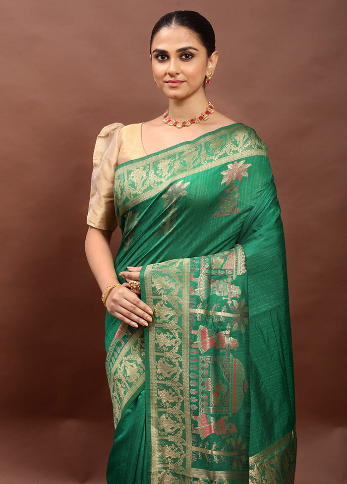 Green Dupion Silk Saree With Blouse Piece