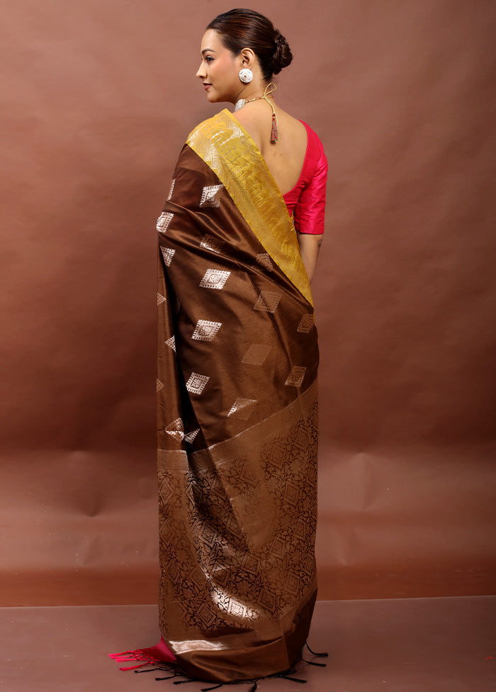 Brown Dupion Silk Saree With Blouse Piece