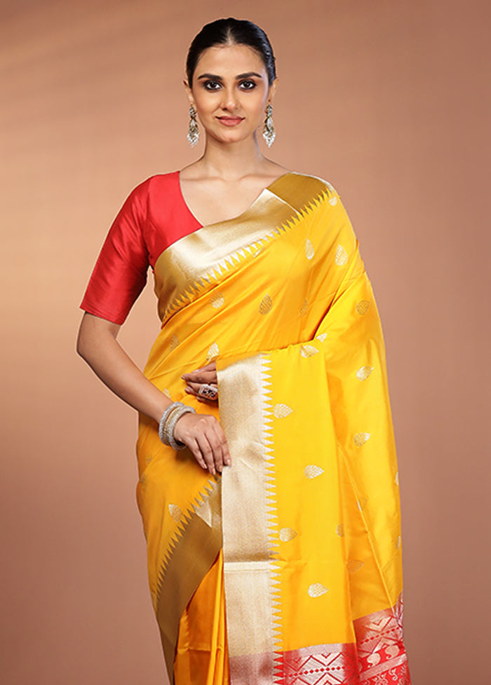 Yellow Kanjivaram Silk Saree With Blouse Piece