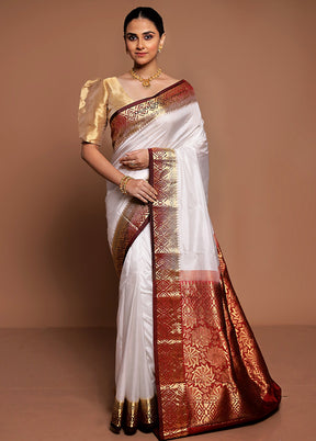 White Handloom Kanjivaram Pure Silk Saree With Blouse Piece