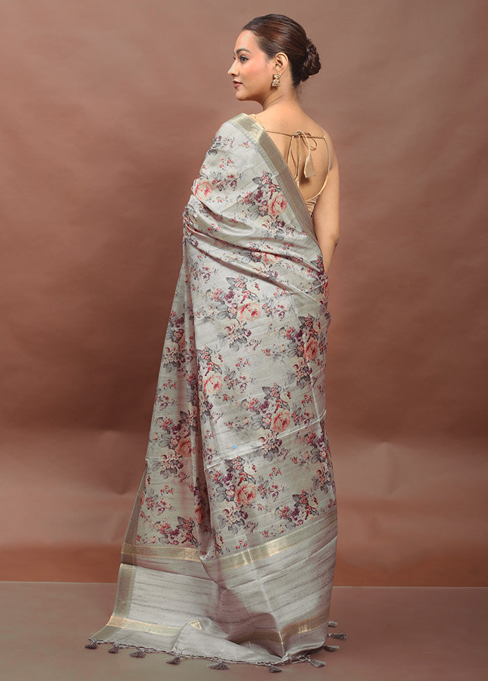 Cream Tussar Silk Saree With Blouse Piece