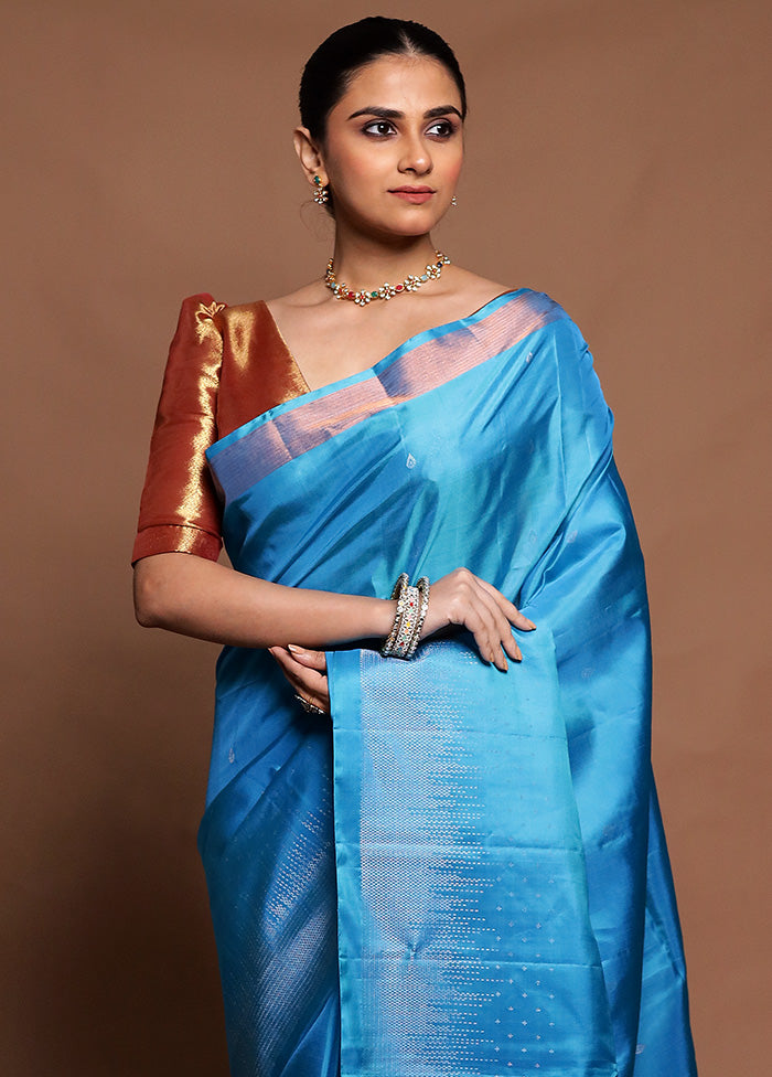 Blue Handloom Kanchipuram Pure Silk Saree With Blouse Piece