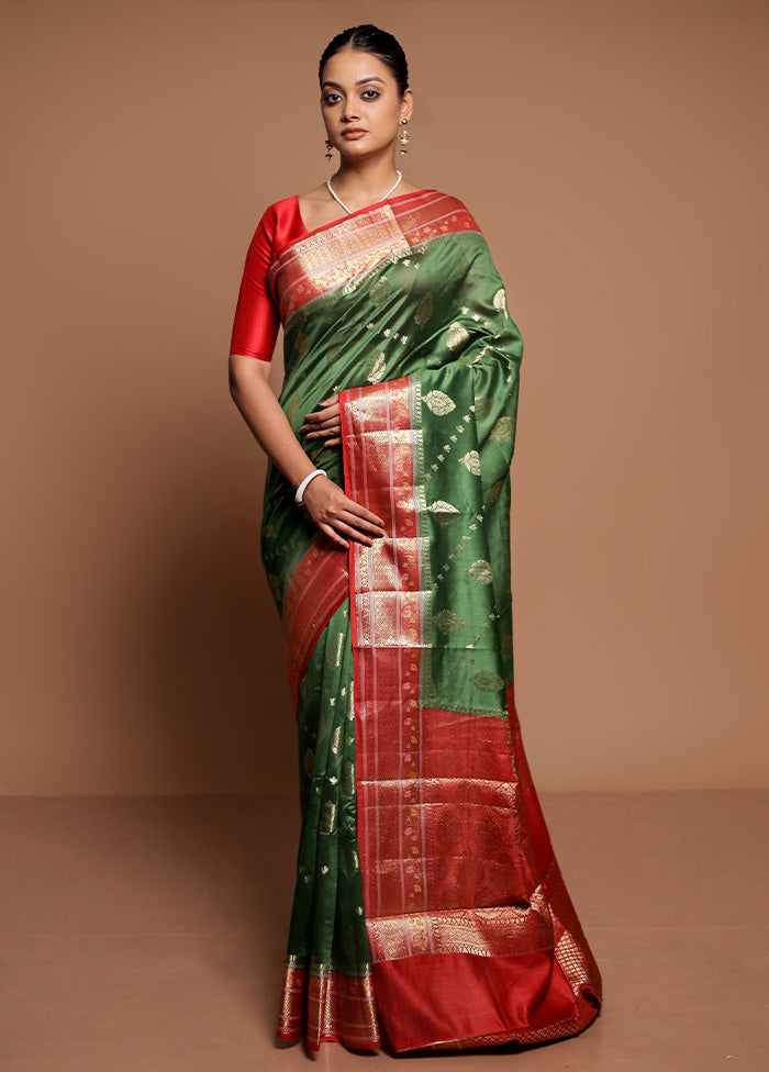 Green Dupion Silk Saree With Blouse Piece