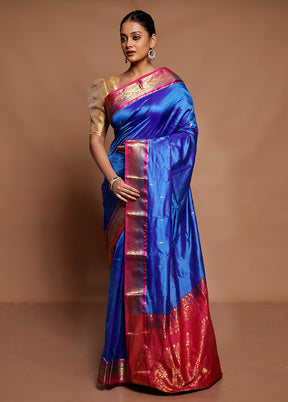 Blue Handloom Kanjivaram Pure Silk Saree With Blouse Piece