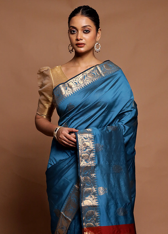 Blue Kanjivaram Silk Saree With Blouse Piece