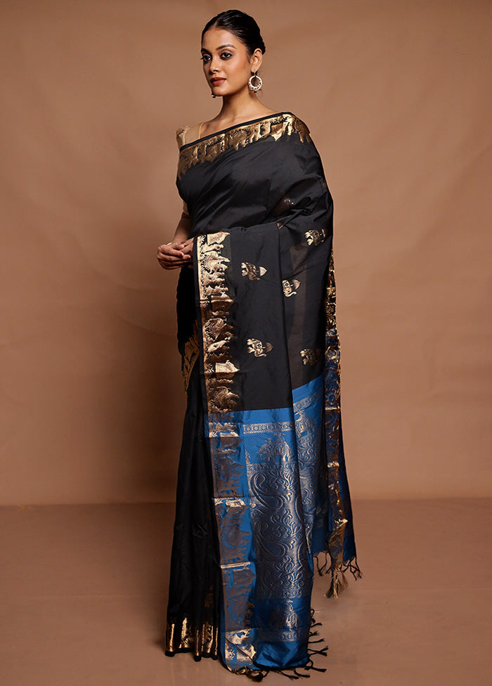 Black Kanjivaram Silk Saree With Blouse Piece