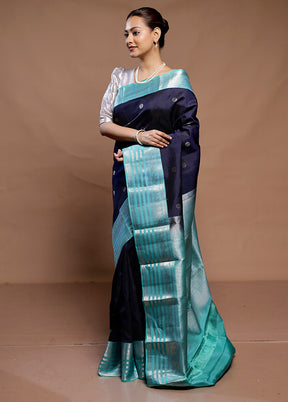 Blue Handloom Kanjivaram Pure Silk Saree With Blouse Piece