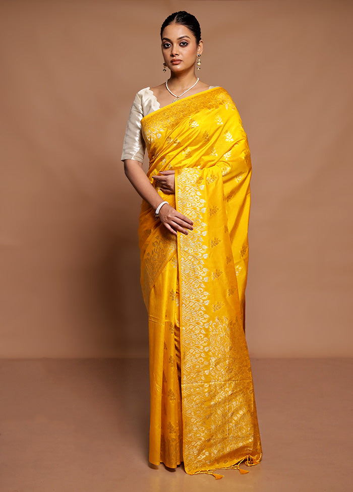 Yellow Dupion Silk Saree With Blouse Piece