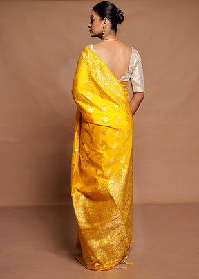 Yellow Dupion Silk Saree With Blouse Piece