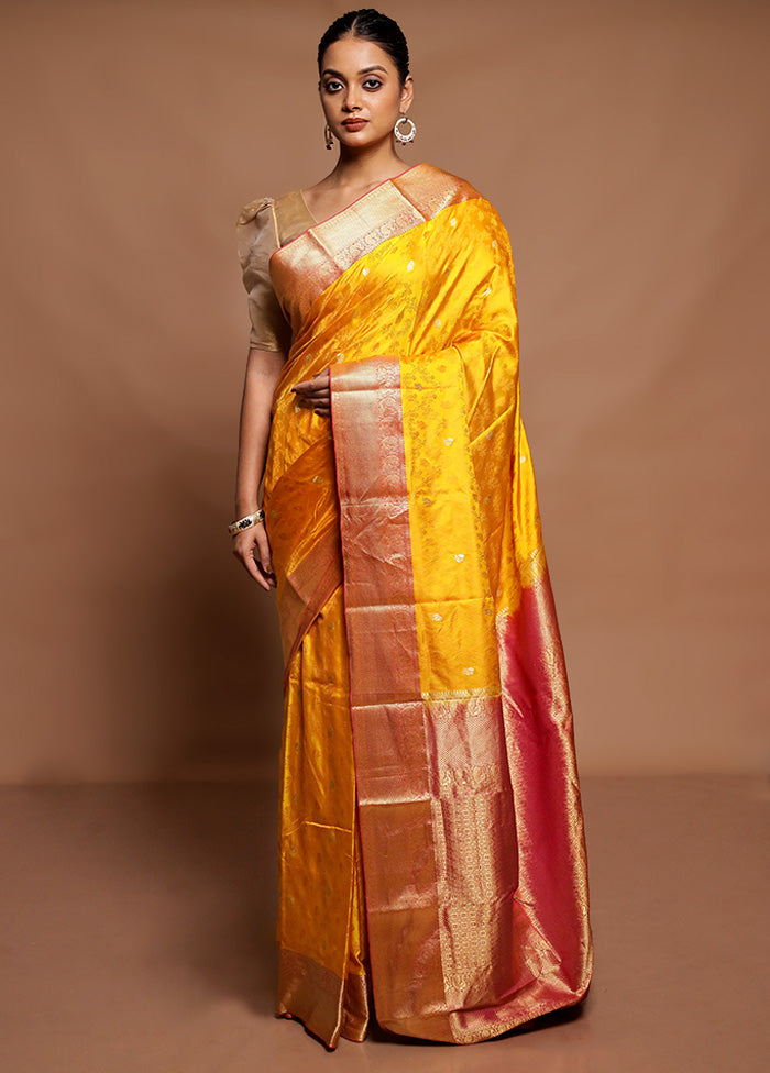 Yellow Handloom Kanchipuram Pure Silk Saree With Blouse Piece