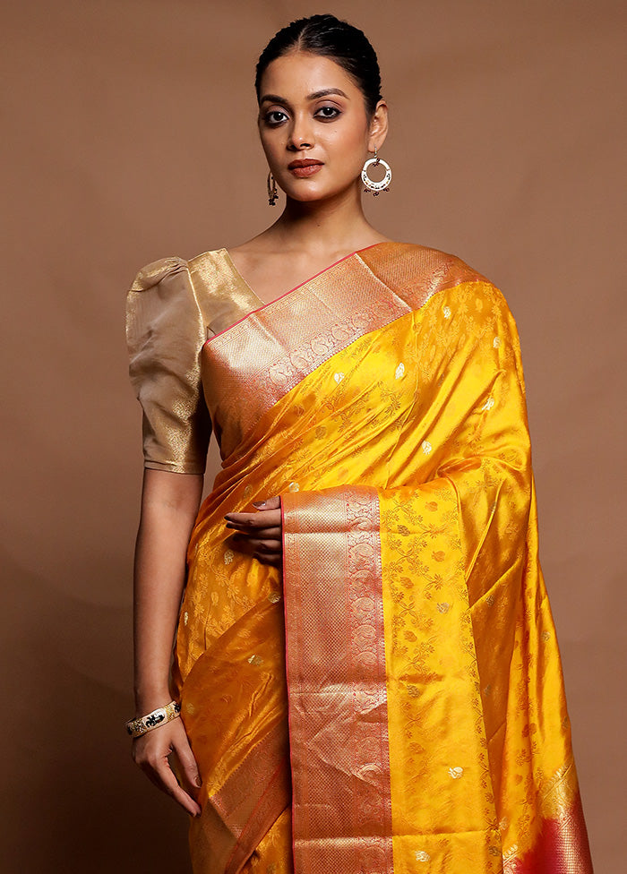 Yellow Handloom Kanchipuram Pure Silk Saree With Blouse Piece