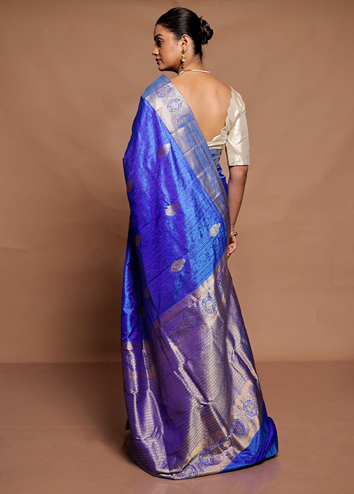 Blue Handloom Kanchipuram Pure Silk Saree With Blouse Piece