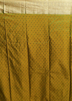 Green Handloom Kanchipuram Pure Silk Saree With Blouse Piece