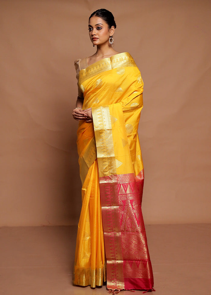 Yellow Kanjivaram Silk Saree With Blouse Piece