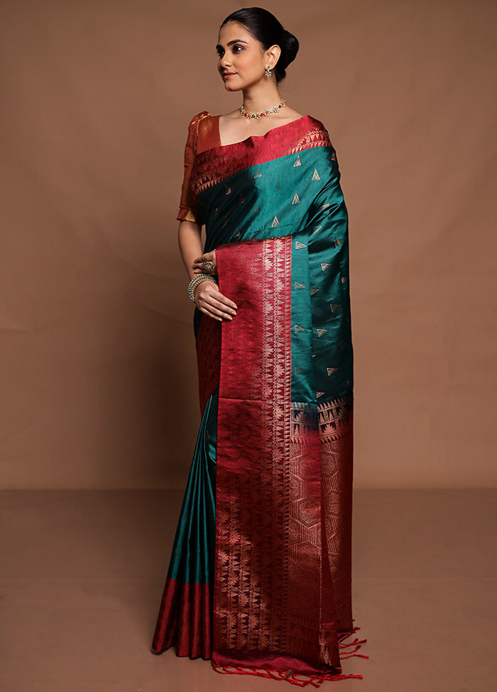 Green Dupion Silk Saree With Blouse Piece