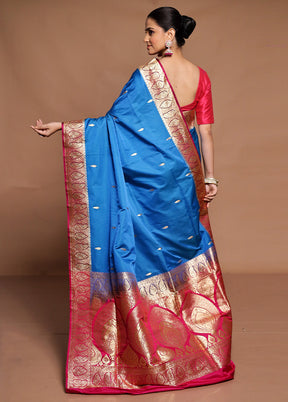 Blue Banarasi Silk Saree With Blouse Piece