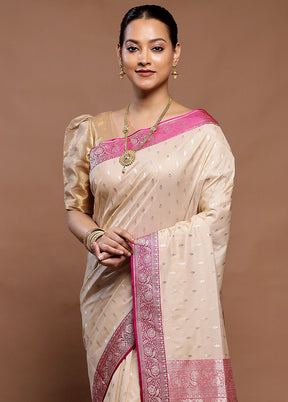 Cream Uppada Silk Saree With Blouse Piece