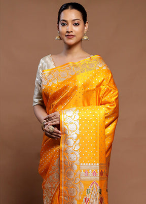 Yellow Handloom Banarasi Pure Silk Saree With Blouse Piece