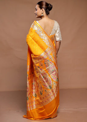 Yellow Handloom Banarasi Pure Silk Saree With Blouse Piece