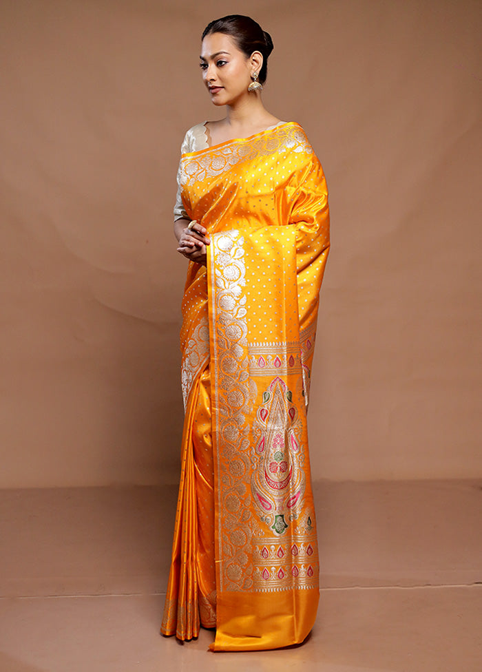 Yellow Handloom Banarasi Pure Silk Saree With Blouse Piece