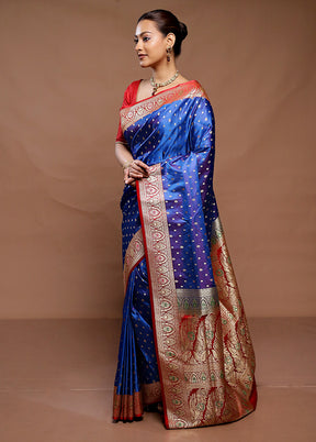 Blue Handloom Banarasi Pure Silk Saree With Blouse Piece