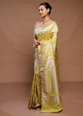 Yellow Uppada Silk Saree With Blouse Piece