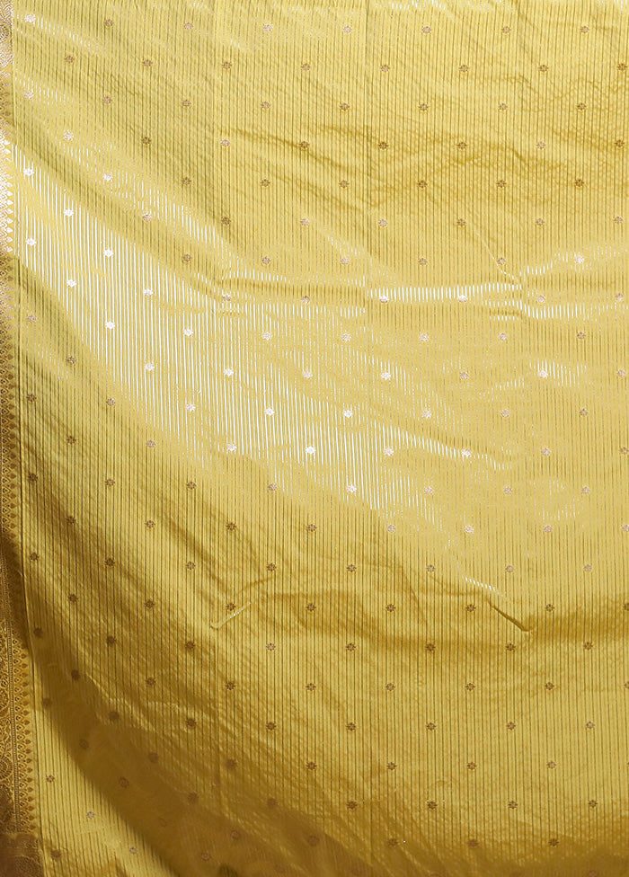 Yellow Uppada Silk Saree With Blouse Piece