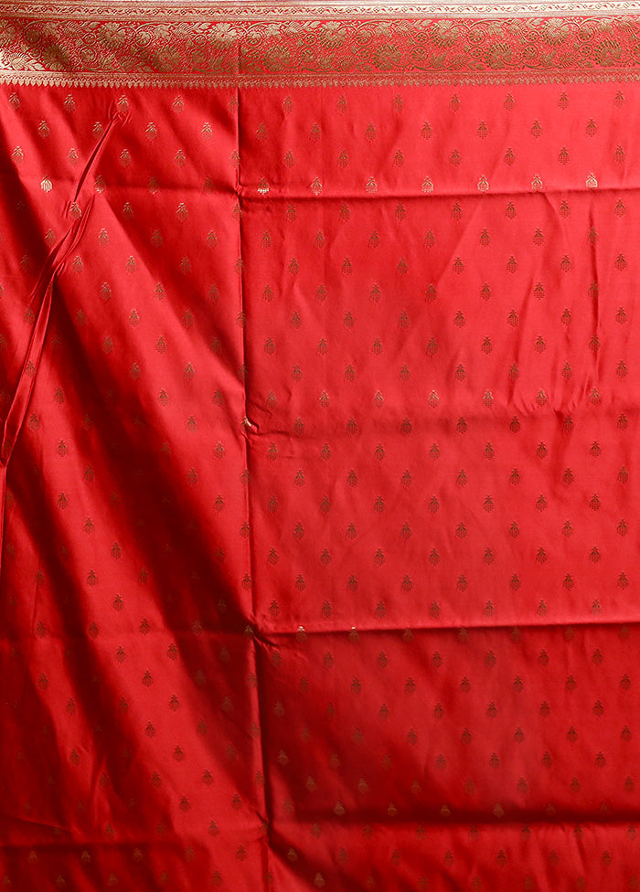 Red Banarasi Silk Saree With Blouse Piece