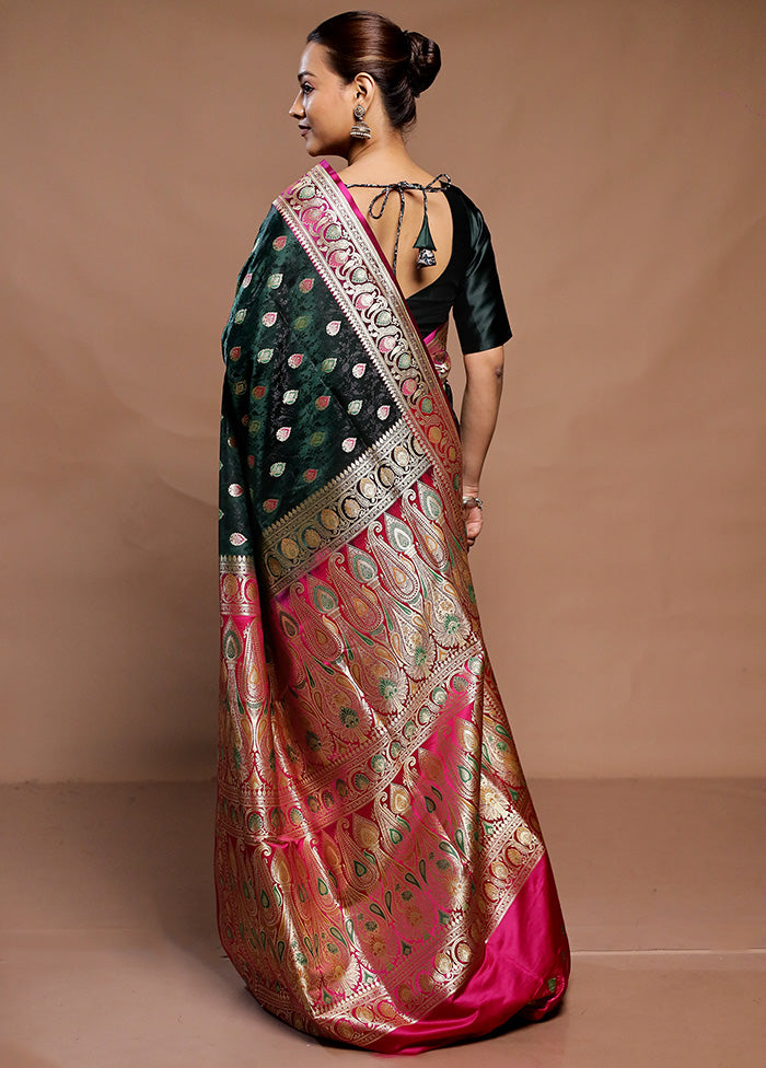 Green Handloom Tanchoi Pure Silk Saree With Blouse Piece