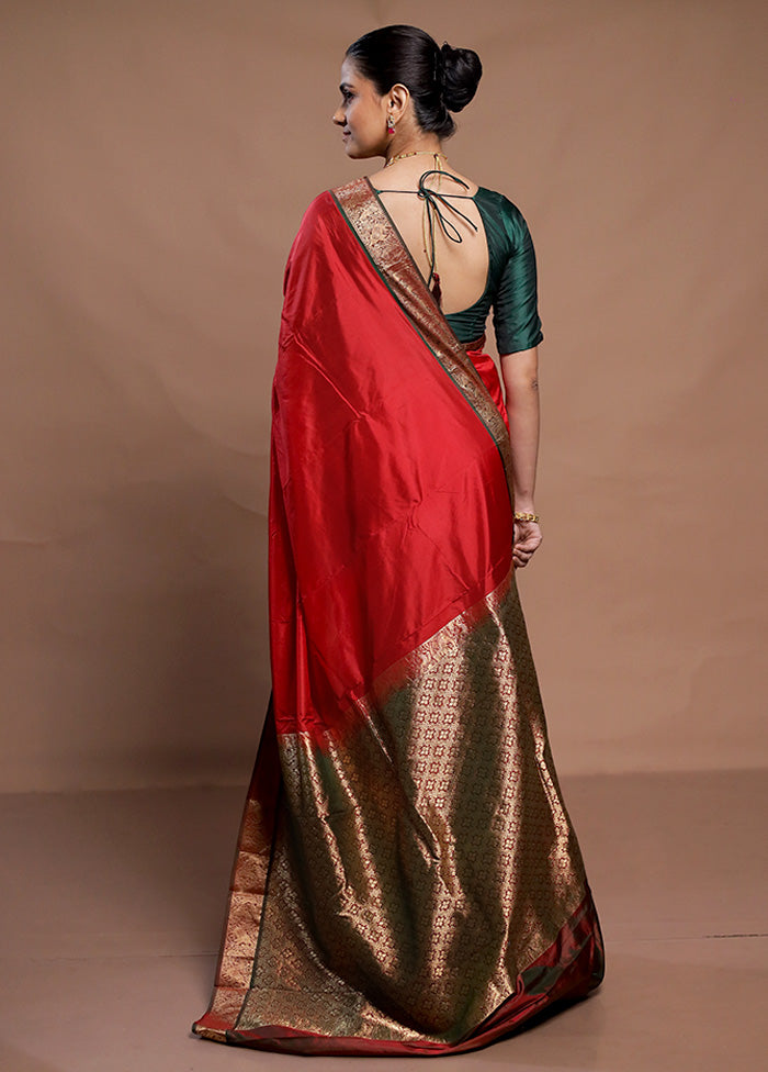 Red Handloom Kanjivaram Pure Silk Saree With Blouse Piece